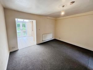 Dining room- click for photo gallery